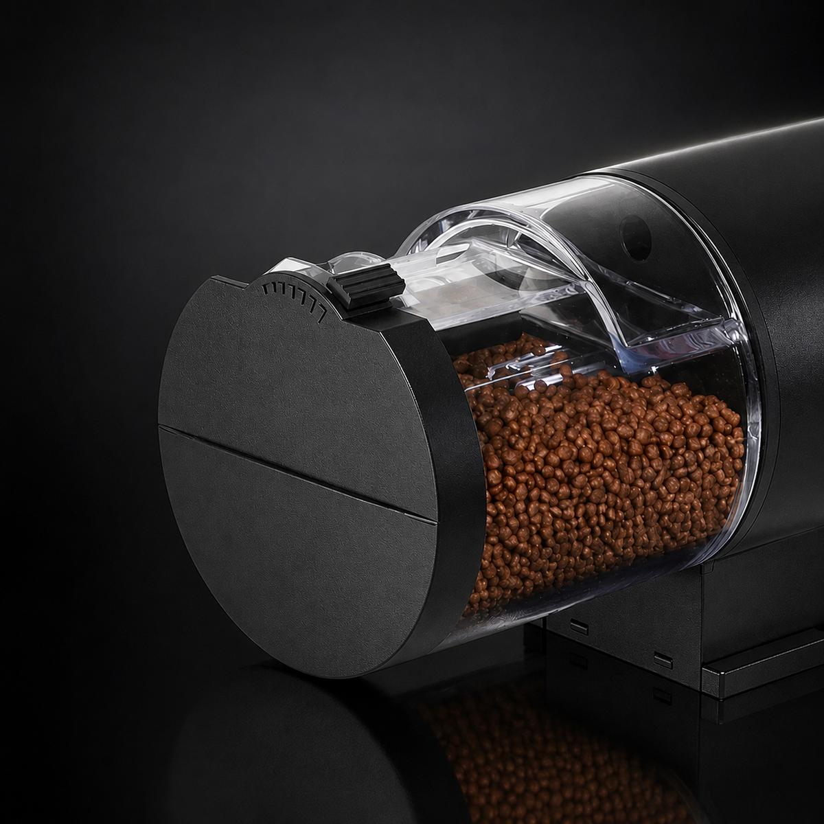 CleverReef Automatic Fish Feeder – Programmable Timer, IP66 Waterproof